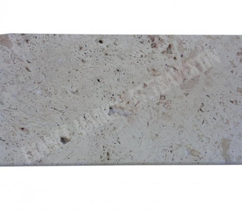  Var Forcalqueiret - 83136 - Photos Vivastreet Travertin Beige Nuancé Margelle Piscine BA 30,5x61cm