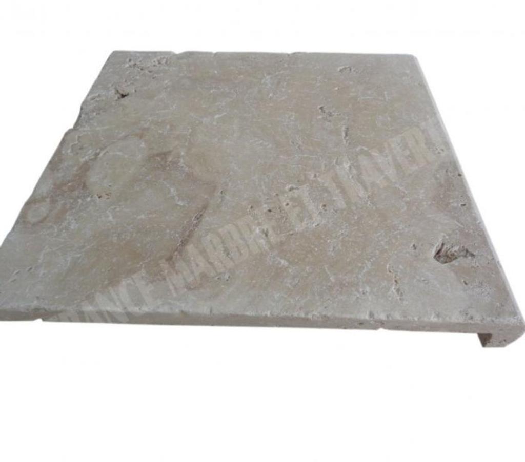  Var Forcalqueiret - 83136 - Photos Vivastreet Travertin Beige Nez de Marche Arrondi 30x30 cm