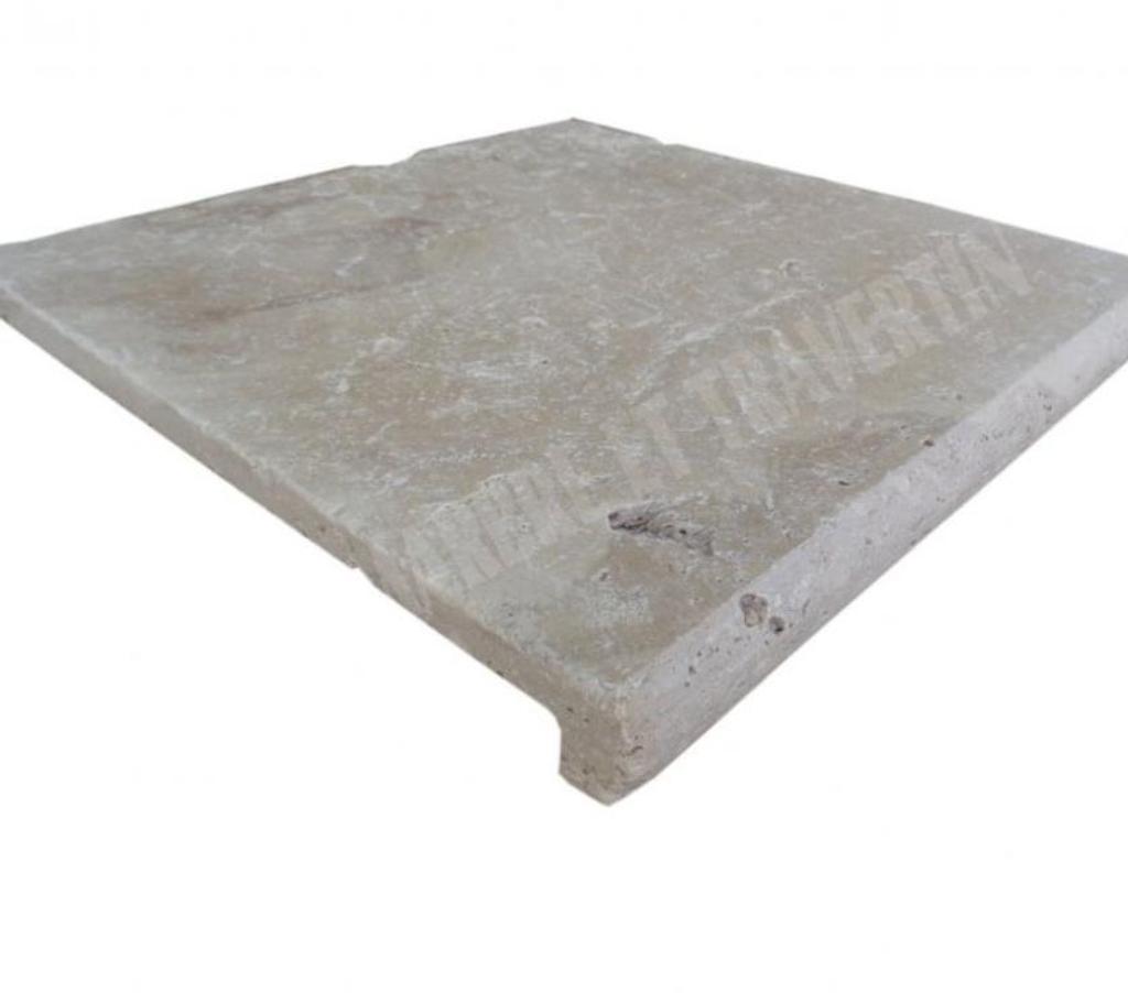  Var Forcalqueiret - 83136 - Photos Vivastreet Travertin Beige Nez de Marche Arrondi 30x30 cm