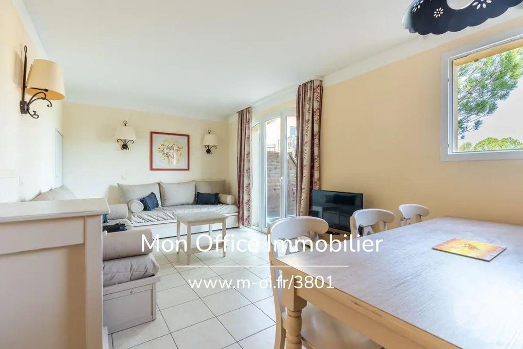 Vente Maison Bouches-du-Rhône Mallemort - 13370 - Photos Vivastreet (3801-SKA) Référence : 3801-SKA - Maison 4 pièces