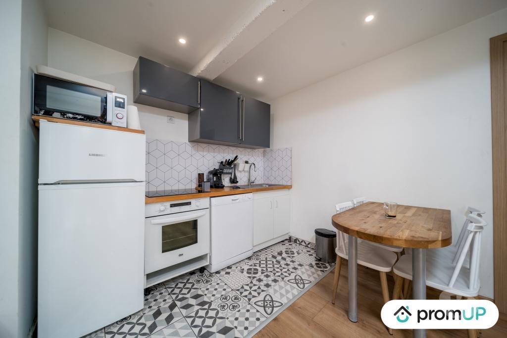 Appartements à vendre Alpes-Maritimes Nice - Photos Vivastreet (V6869) Appartement de 45 m2 à Nice