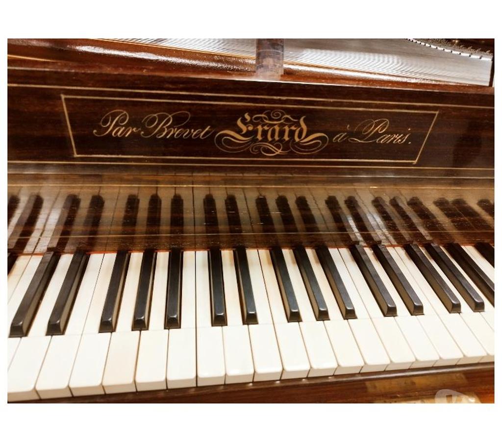 Instruments de musique Hérault Montpellier - Photos Vivastreet Piano pianoforte carré Erard de 1848