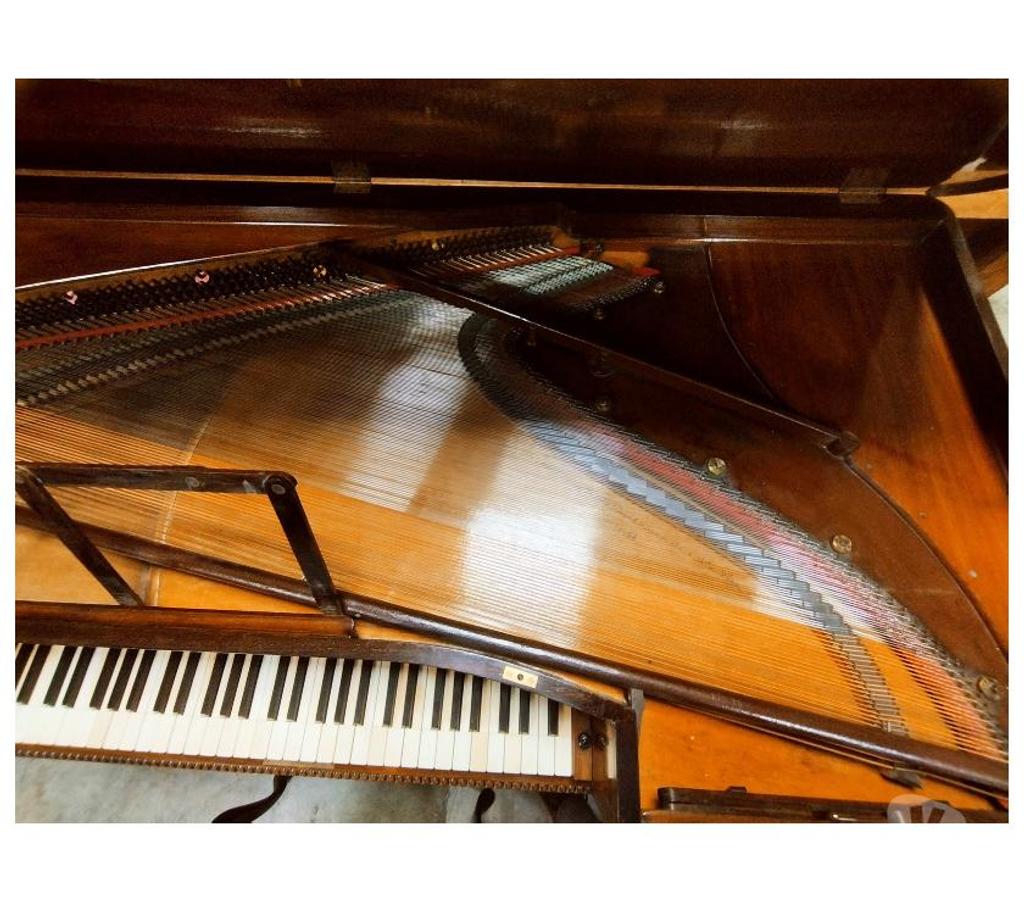 Instruments de musique Hérault Montpellier - Photos Vivastreet Piano pianoforte carré Erard de 1848