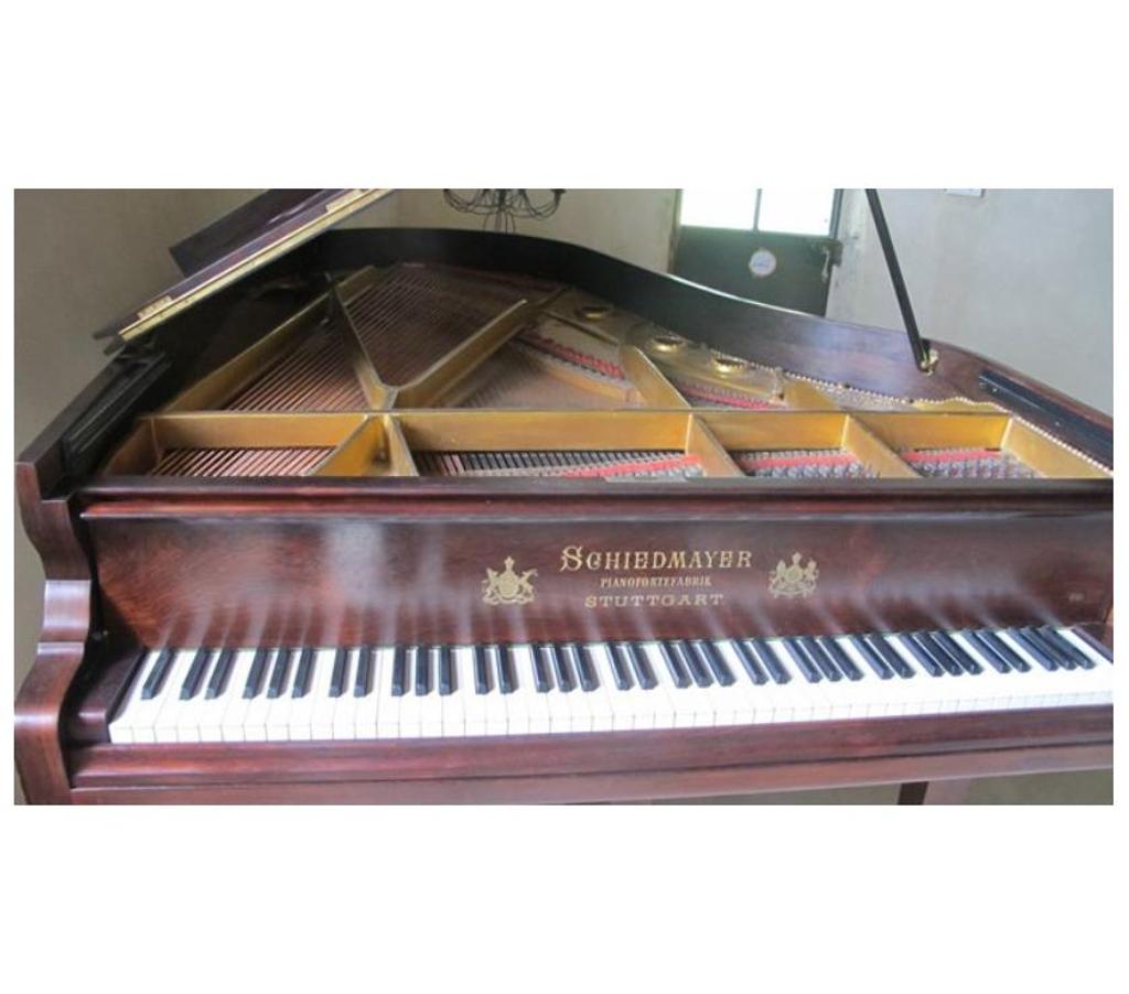 Instruments de musique Hérault Montpellier - Photos Vivastreet Piano demi-queue Schiedmayer & Soehne acajou 211 cm de 1897
