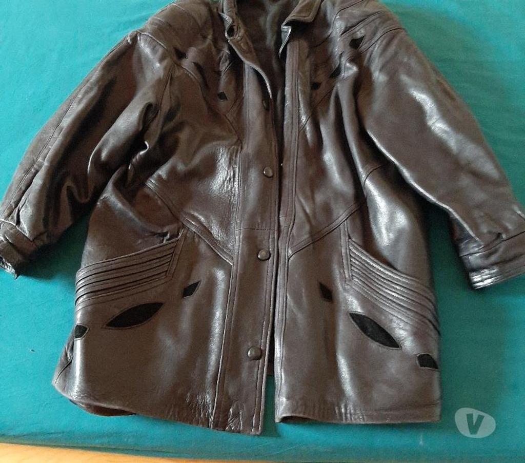 Vêtements occasion Somme St Ouen - 80610 - Photos Vivastreet Veste 34 femme en cuir noir