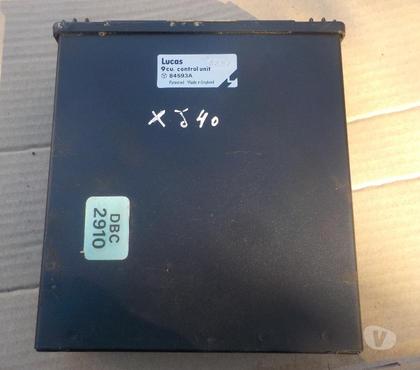 Pièces moteur et accessoires auto Perpignan Perpignan - Photos Vivastreet unite de controle ECU jaguar xj40 daimler 1987