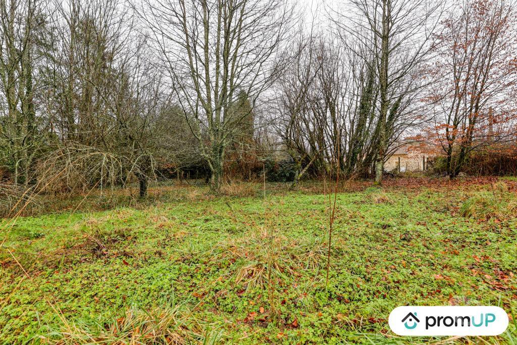 Terrain à vendre Haute-Vienne Peyrilhac - 87510 - Photos Vivastreet (V6489) Terrain agricole de 2740 m2 à PEYRILHAC