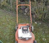 tondeuse kubota w521 pour pièces ou entiere