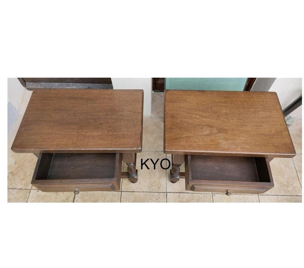 Ameublement & art de la table Jura Foncine le Haut - 39460 - Photos Vivastreet Lot 2 Tables chevet, paire bois foncé tiroir