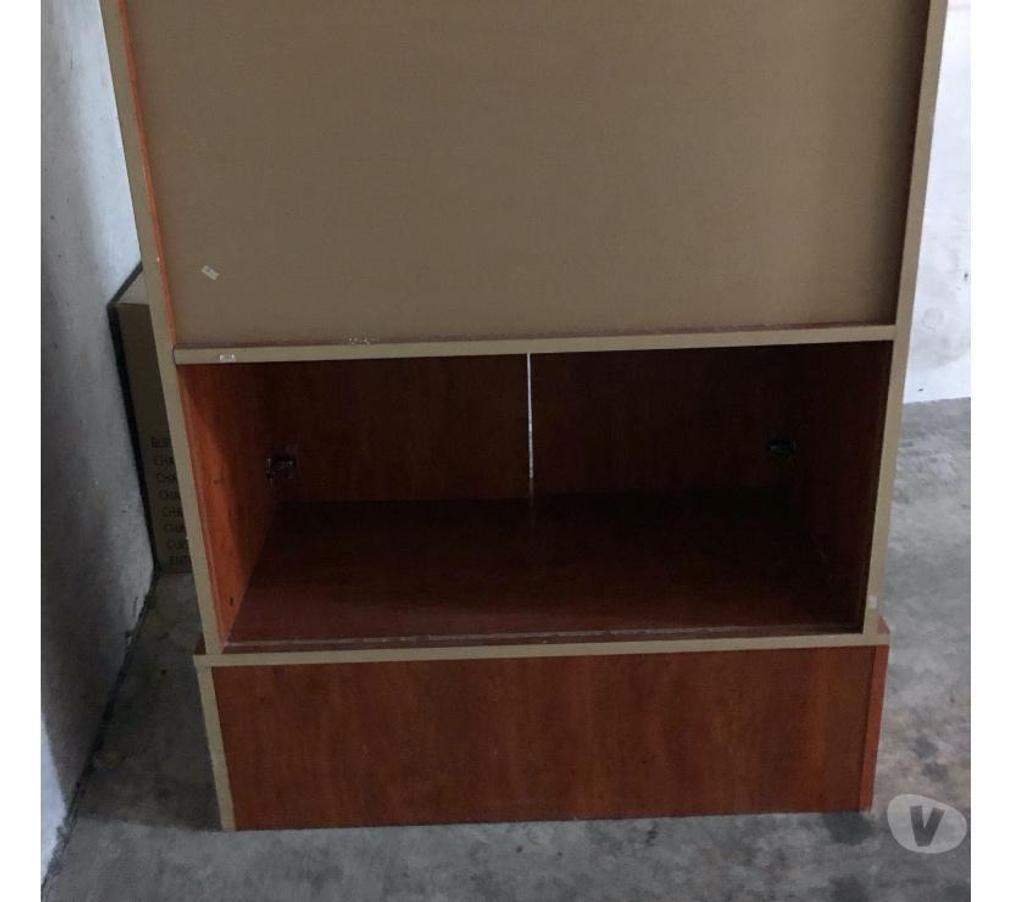 Ameublement & art de la table Charente-Maritime La Rochelle - 17000 - Photos Vivastreet Secrétaire bureau marque Gautier 100 Euros