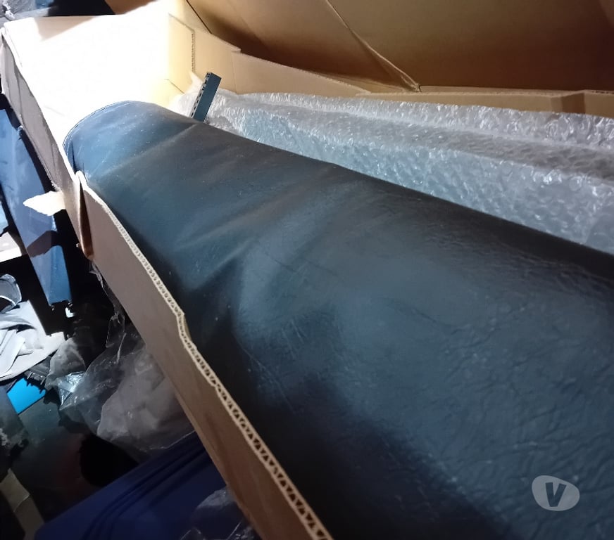 Equipements utilitaire Moselle Faulquemont - Photos Vivastreet Nissan Novara 2005