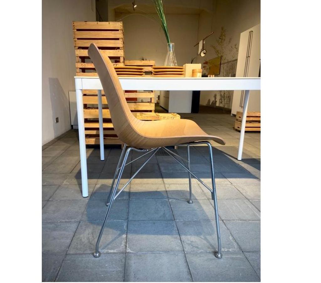 Ameublement & art de la table Alpes-Maritimes Nice - Photos Vivastreet P WOOD SET CHAISES EN BOIS COURBE 3D KARTELL