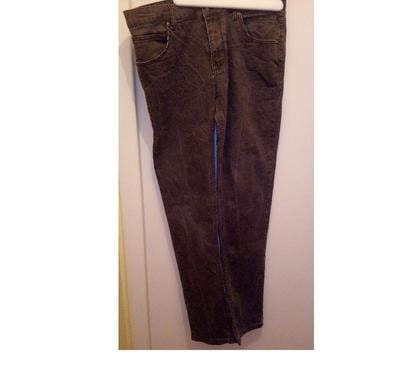 Vêtements occasion Chalette sur Loing Loiret - Photos Vivastreet Jean ARMAND THIERY straight fit