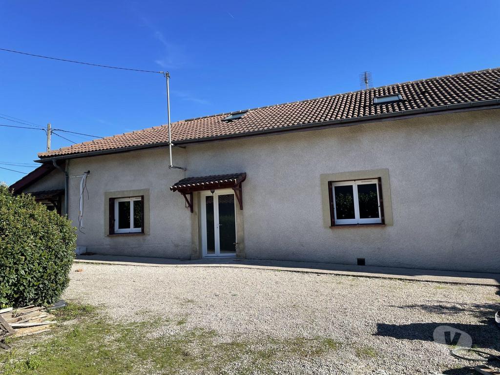 Vente Maison Hautes-Pyrénées Castelnau Magnoac - 65230 - Photos Vivastreet Maison rénovée à neuf avec jardin et appartement