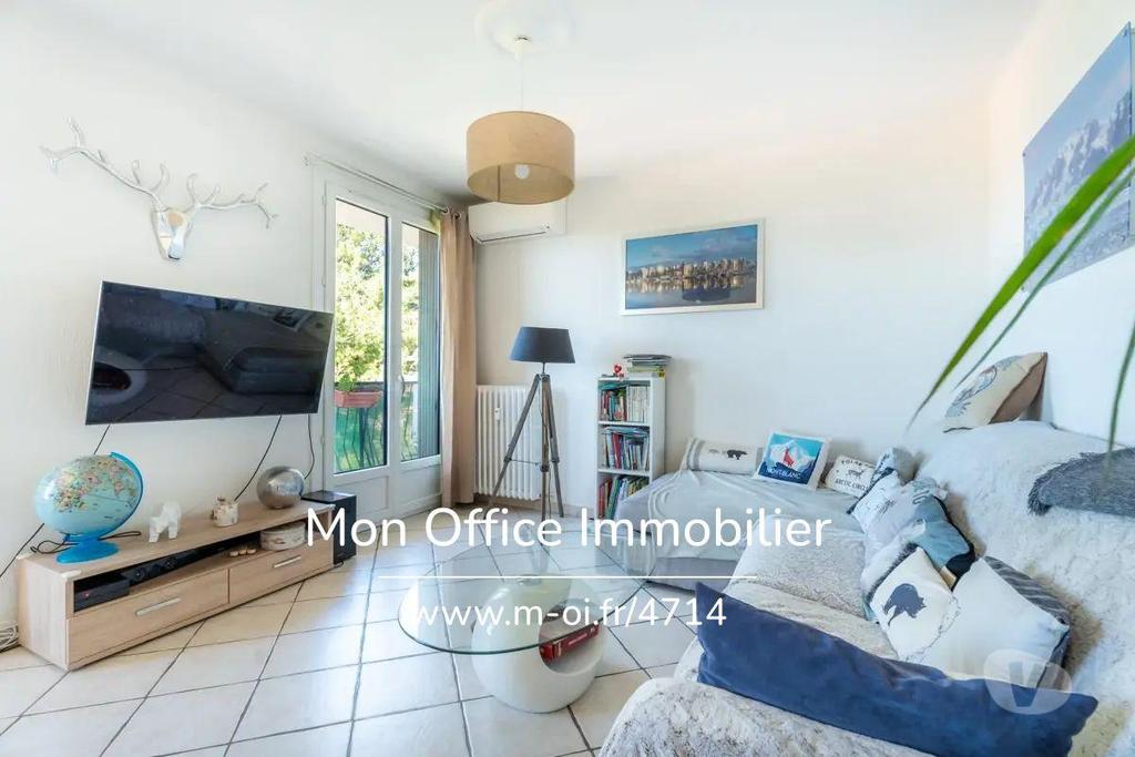 Appartements à vendre Bouches-du-Rhône Aix en Provence - Photos Vivastreet (4714-ETH) Référence : 4714-ETH - Appartement - T4 - 80m2 -...