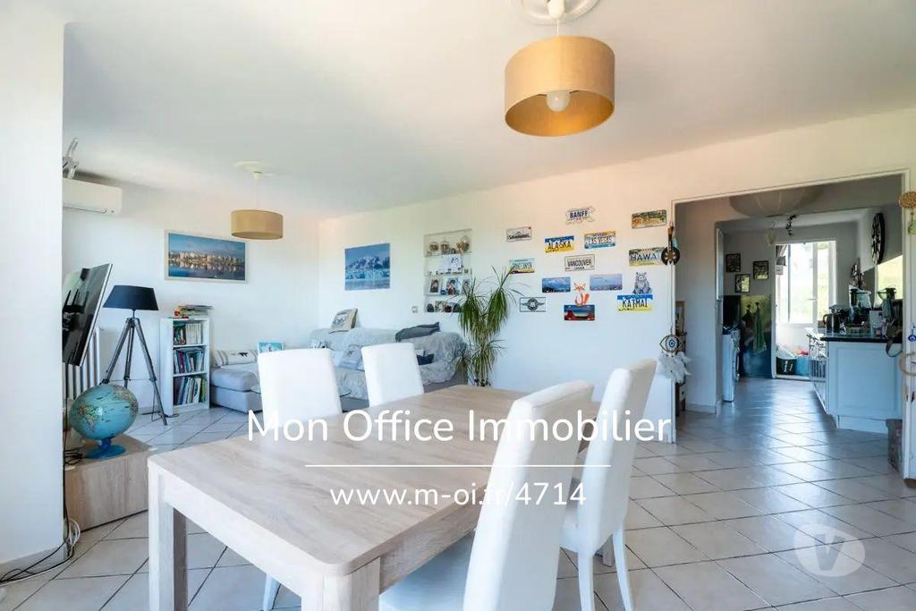 Appartements à vendre Bouches-du-Rhône Aix en Provence - Photos Vivastreet (4714-ETH) Référence : 4714-ETH - Appartement - T4 - 80m2 -...