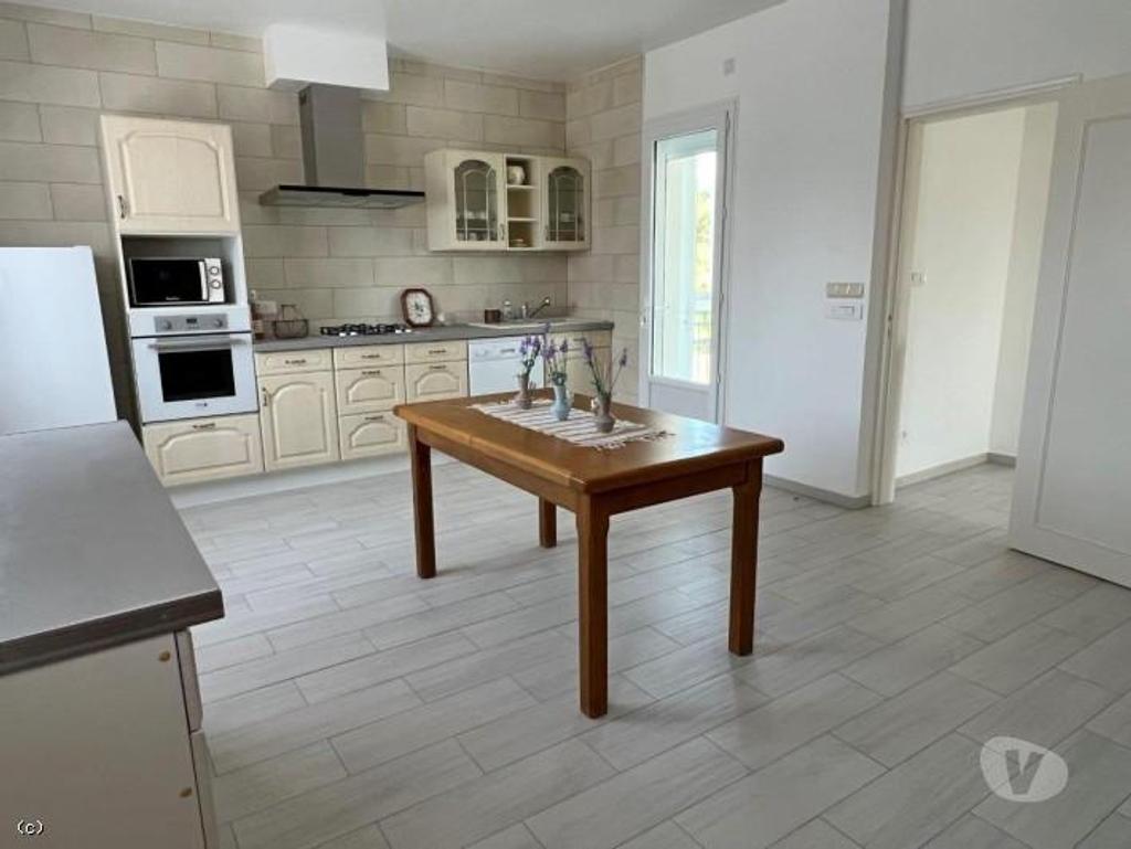 Vente Maison Charente Aigre - 16140 - Photos Vivastreet Beau Pavillon sur Sous-sol Dans le Centre d'Aigre Avec Grand...