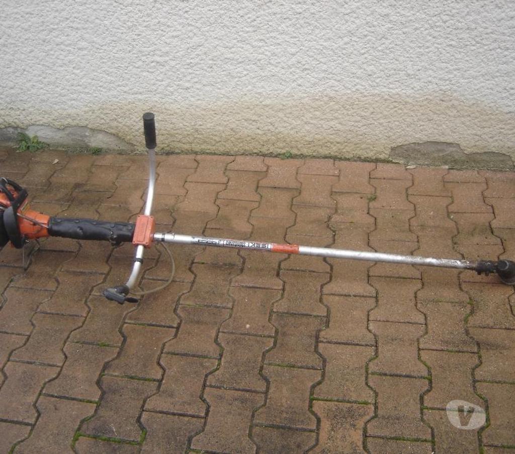  Côte-d'Or Chevigny St Sauveur - 21800 - Photos Vivastreet débroussailleuse iséki DYB251 et DYB 351