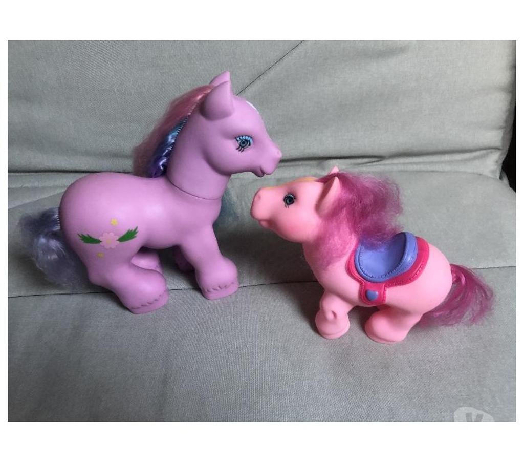 Jeux - Jouets Nord Wasquehal - 59290 - Photos Vivastreet Lot de 2 grands poneys