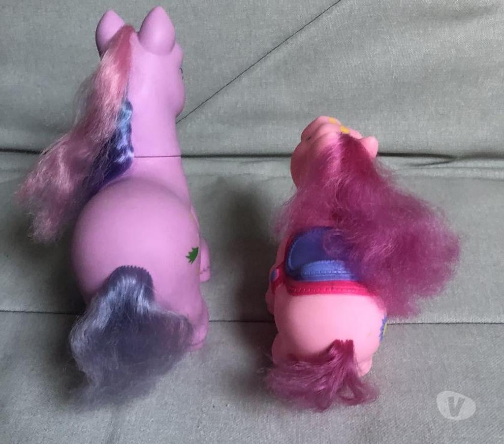Jeux - Jouets Nord Wasquehal - 59290 - Photos Vivastreet Lot de 2 grands poneys