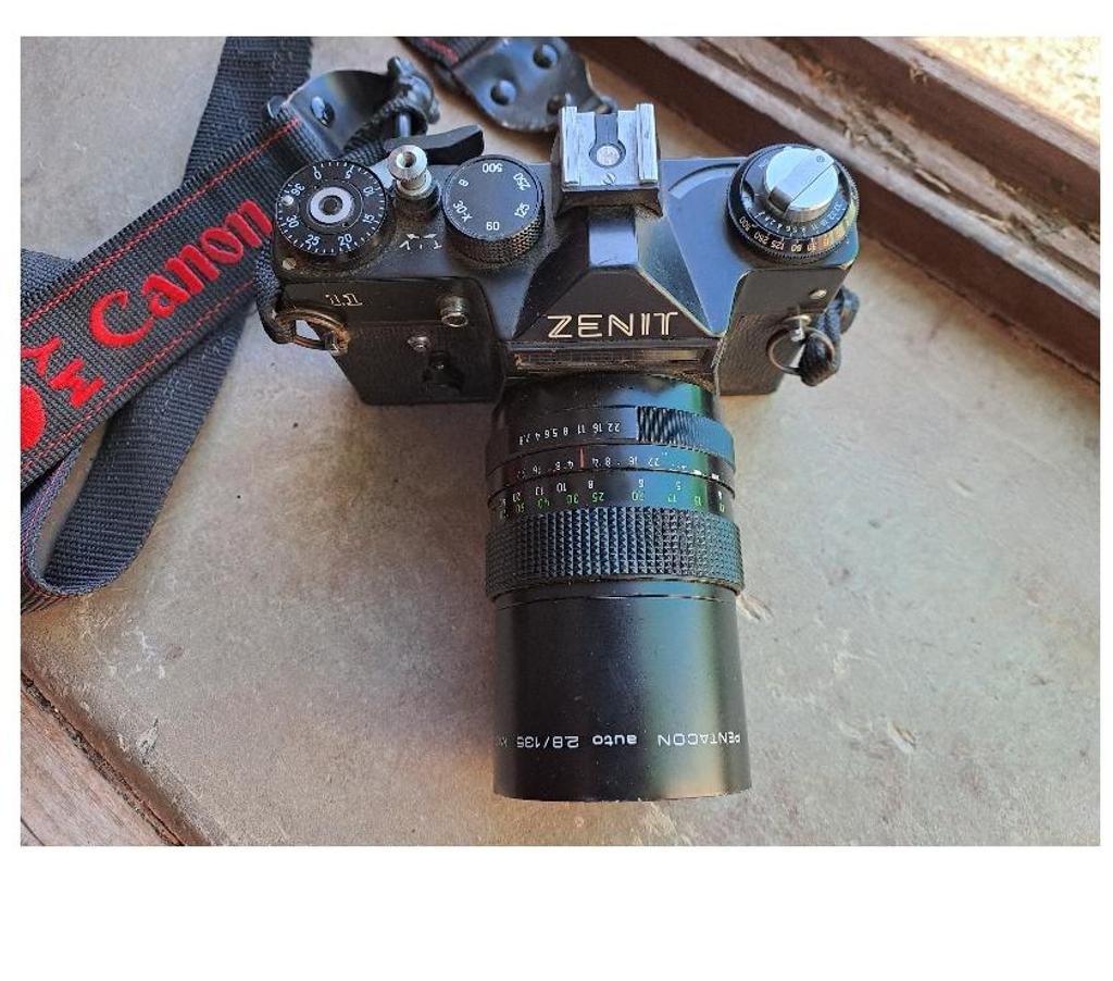 Photo - Video - Son Seine-et-Marne Montceaux les Provins - 77151 - Photos Vivastreet reflex zenit 11