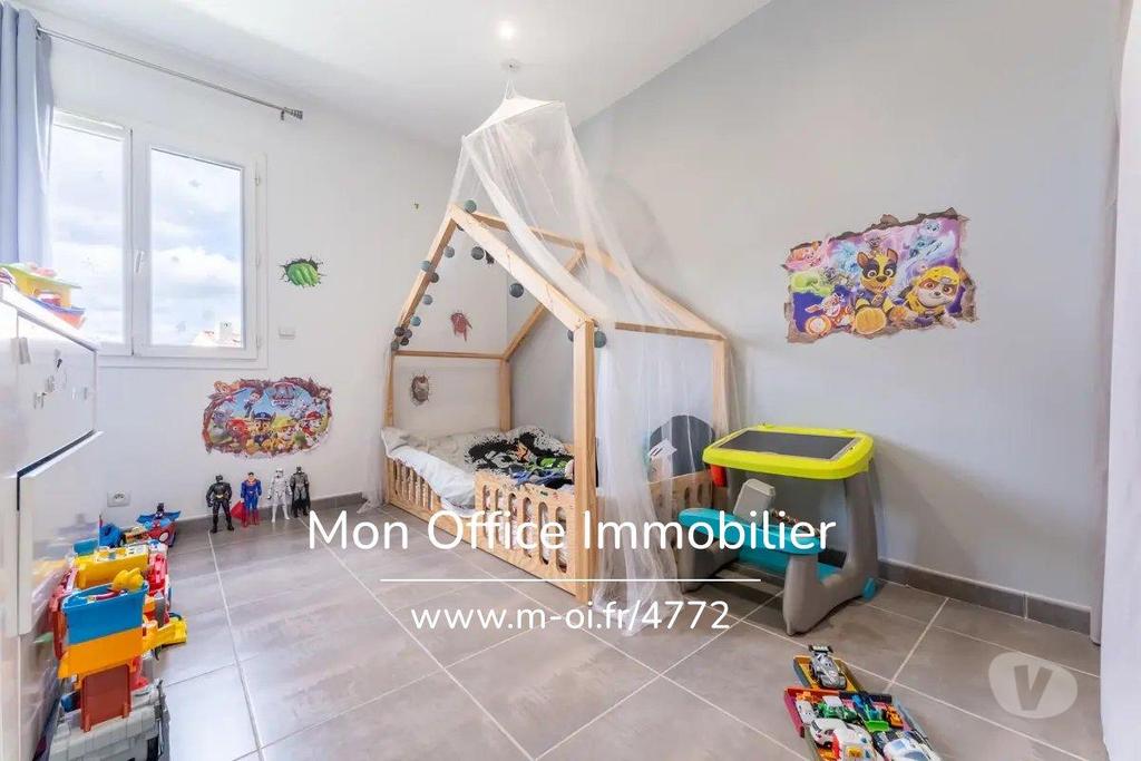 Vente Maison Bouches-du-Rhône Allauch - 13190 - Photos Vivastreet (4772-LLE) Référence : 4772-LLE - Maison 5 pièces piscine ...