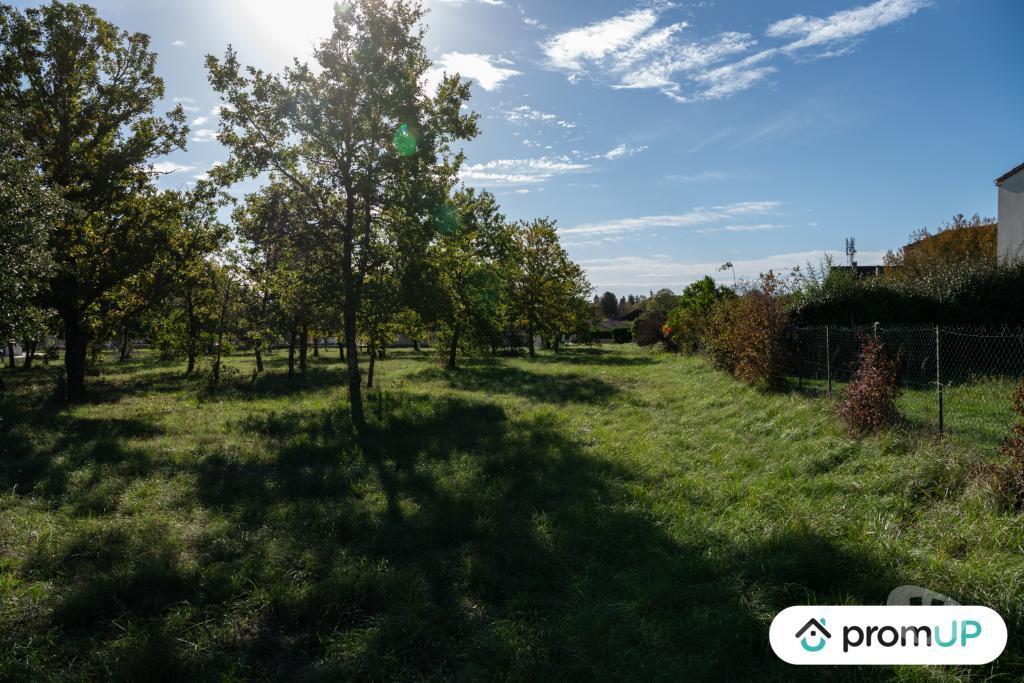 Terrain à vendre Lot Lalbenque - 46230 - Photos Vivastreet (V6893) Terrain constructible de 1173 m2 à LALBENQUE