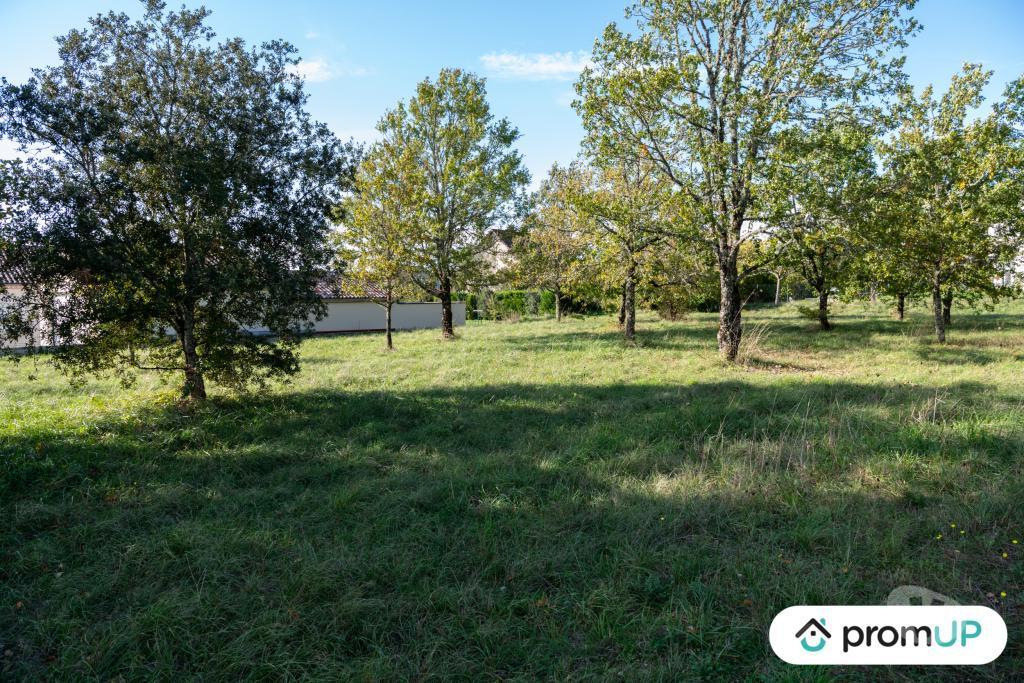 Terrain à vendre Lot Lalbenque - 46230 - Photos Vivastreet (V6891) Terrain constructible de 1490 m2 à LALBENQUE