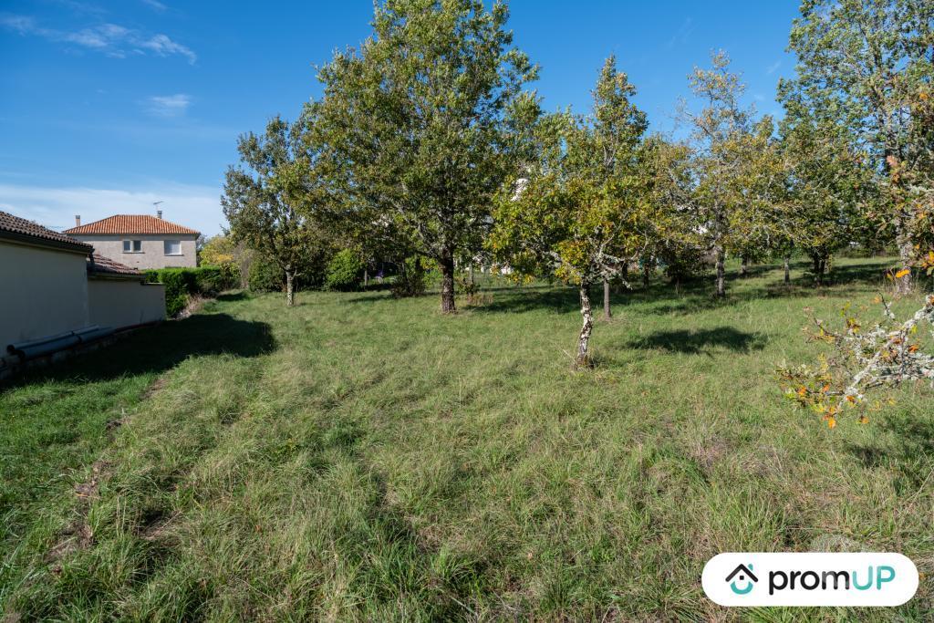 Terrain à vendre Lot Lalbenque - 46230 - Photos Vivastreet (V6891) Terrain constructible de 1490 m2 à LALBENQUE