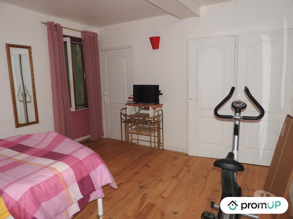 Vente Maison Puy-de-Dôme Courpiere - 63120 - Photos Vivastreet (V6343) Maison ancienne de 90 m2 à COURPIÈRE
