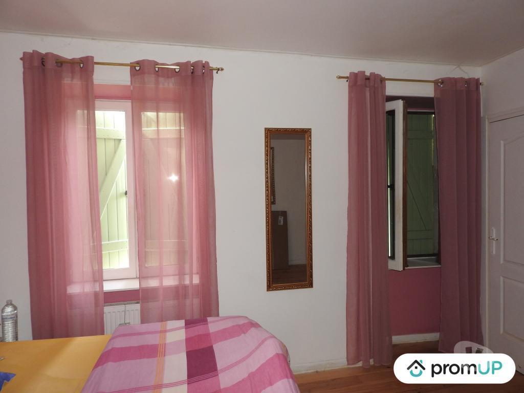 Vente Maison Puy-de-Dôme Courpiere - 63120 - Photos Vivastreet (V6343) Maison ancienne de 90 m2 à COURPIÈRE
