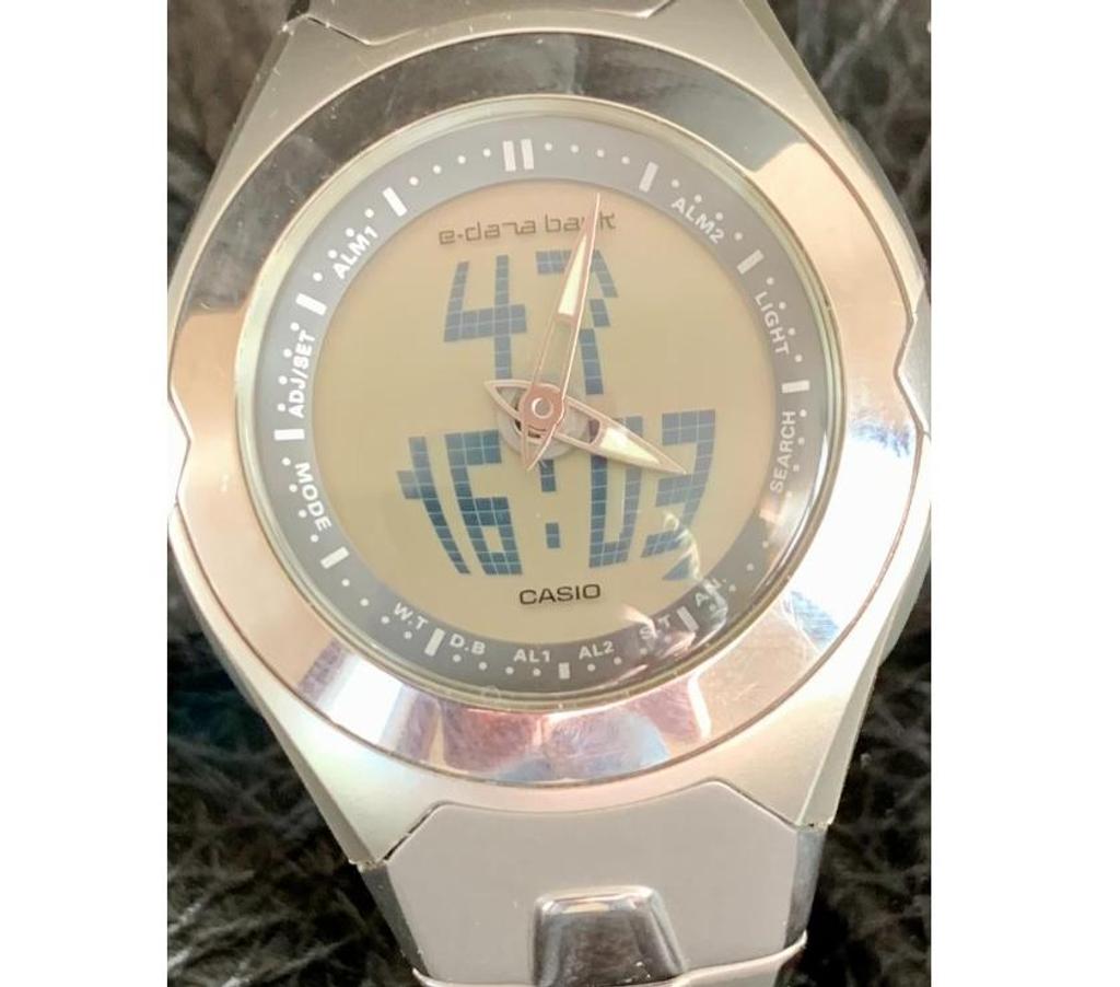 Montres occasion Val-de-Marne Ablon sur Seine - 94480 - Photos Vivastreet Montre Casio homme-e-Dana bank (2001) Module n°2700
