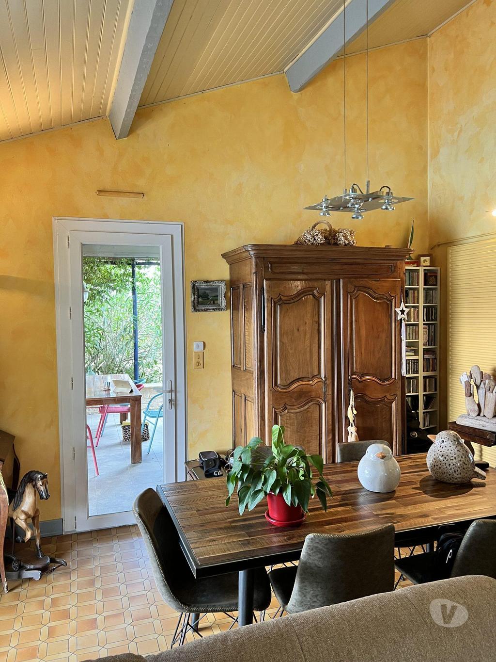 Vente Maison Gers Mirande - 32300 - Photos Vivastreet Très agréable maison avec piscine proche de toutes commodités