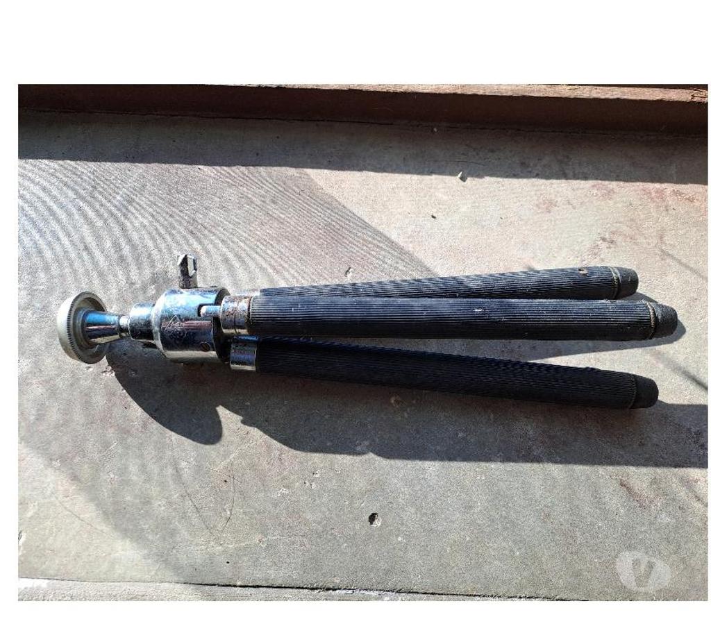 Photo - Video - Son Seine-et-Marne Montceaux les Provins - 77151 - Photos Vivastreet trépied de caméra