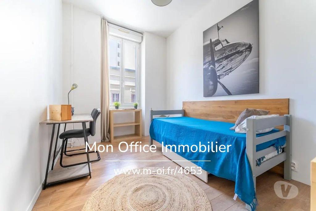 Appartements à vendre Bouches-du-Rhône Marseille - Photos Vivastreet (4663-AFO.) Référence : 4663-AFO. - Appartement 4 pièces dans...