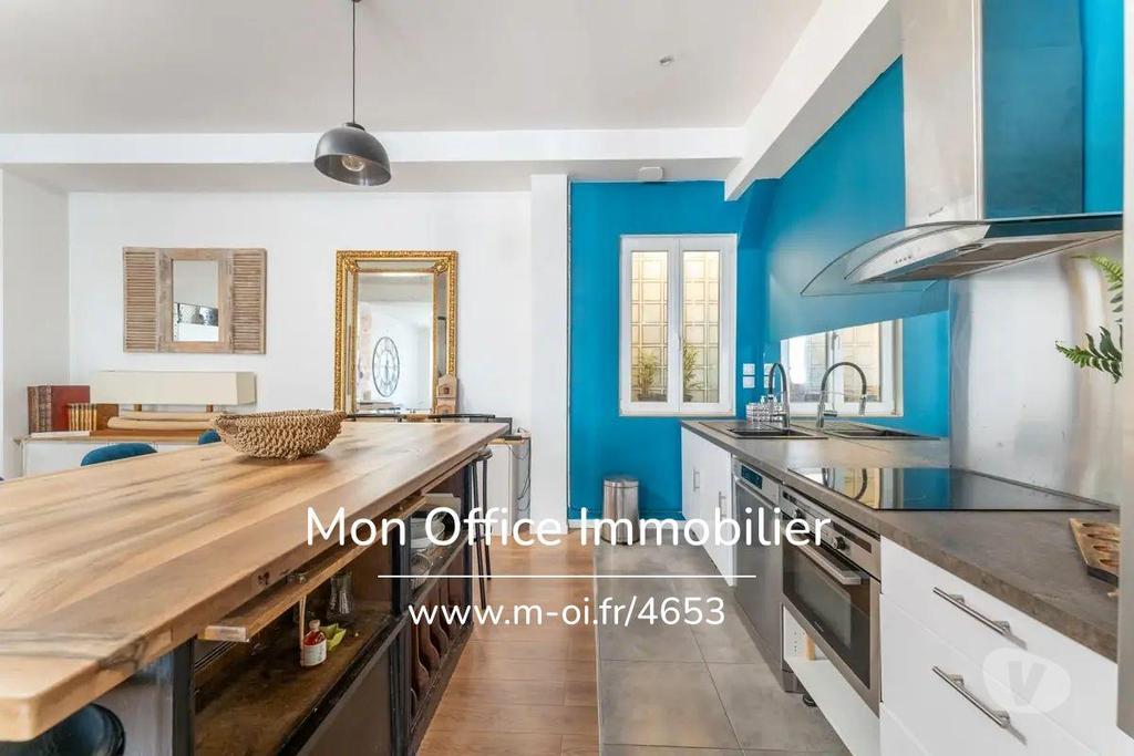 Appartements à vendre Bouches-du-Rhône Marseille - Photos Vivastreet (4663-AFO.) Référence : 4663-AFO. - Appartement 4 pièces dans...