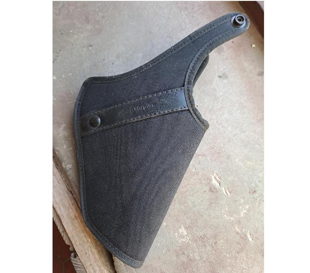 Accessoires - Bagagerie Seine-et-Marne Montceaux les Provins - 77151 - Photos Vivastreet étui pistolet scorpion