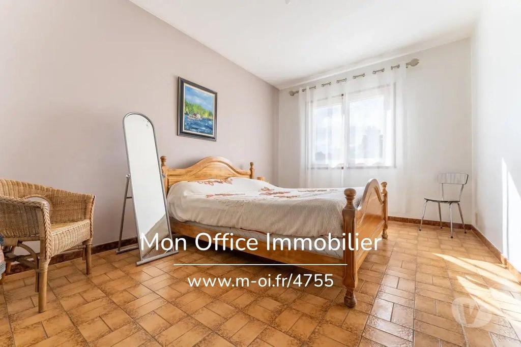 Vente Maison Bouches-du-Rhône Aubagne - 13400 - Photos Vivastreet (4755-NZW) Référence : 4755-NZW - Exclusivité - Maison T5 -...