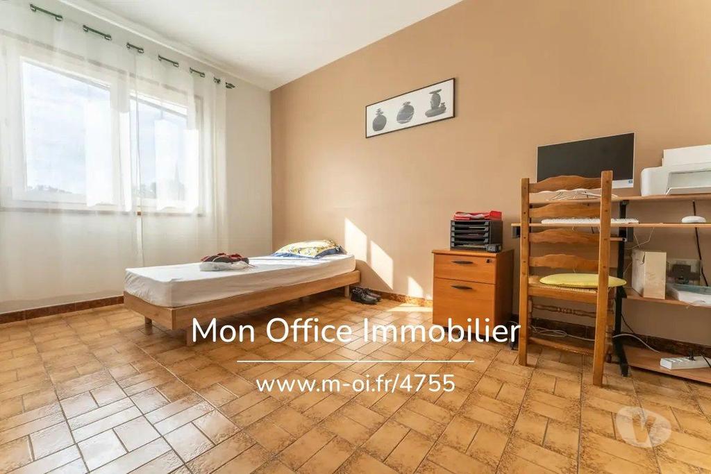 Vente Maison Bouches-du-Rhône Aubagne - 13400 - Photos Vivastreet (4755-NZW) Référence : 4755-NZW - Exclusivité - Maison T5 -...
