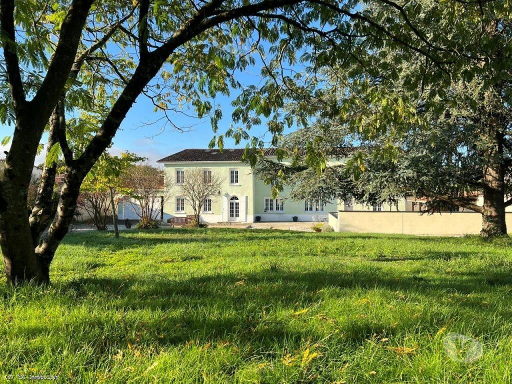 Vente Maison Charente Aigre - 16140 - Photos Vivastreet Belle Maison De 6 Chambres Avec Piscine Proche d'Aigre