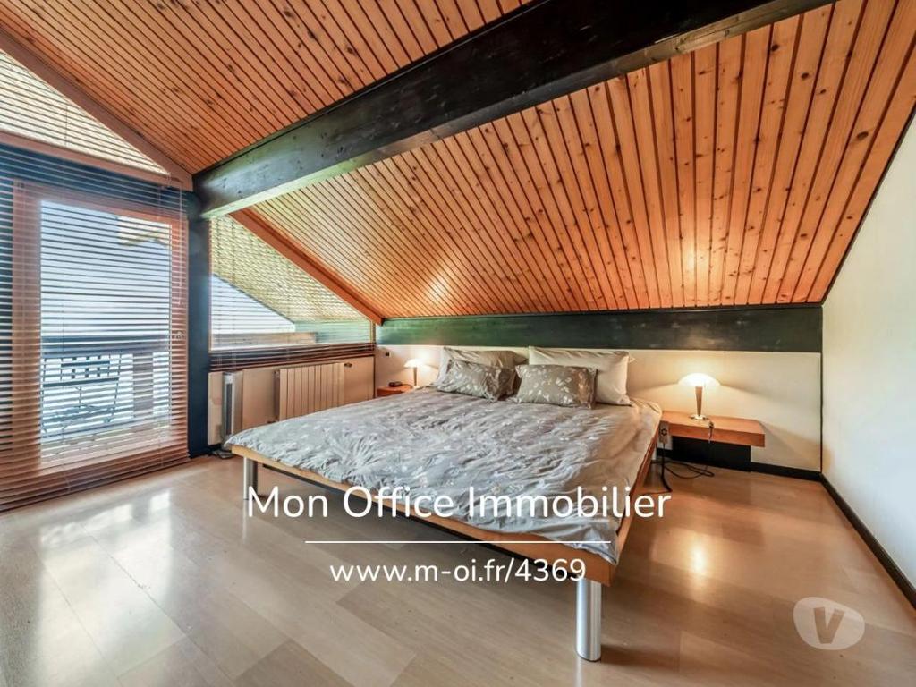 Vente Maison Haute-Savoie Doussard - 74210 - Photos Vivastreet (4369-TCA.) Référence : 4369-TCA. - Maison 6 pièces - 4...
