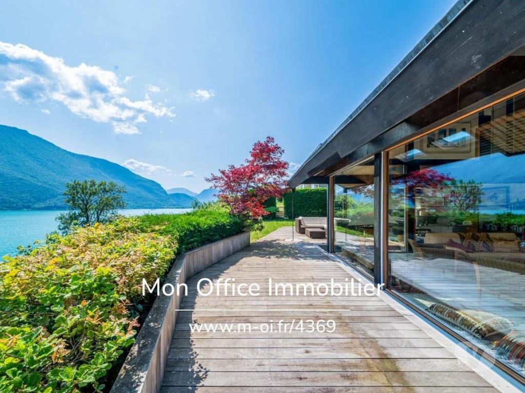 Vente Maison Haute-Savoie Doussard - 74210 - Photos Vivastreet (4369-TCA.) Référence : 4369-TCA. - Maison 6 pièces - 4...
