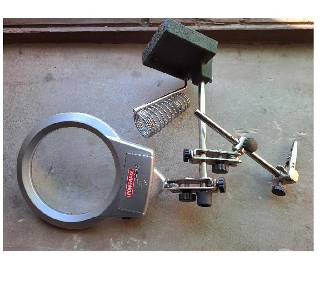 Décoration - art Seine-et-Marne Montceaux les Provins - 77151 - Photos Vivastreet loupe de bureau