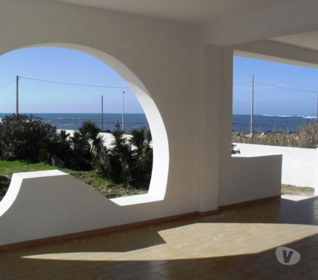 Vente Maison Alpes-Maritimes Roquefort les Pins - 06330 - Photos Vivastreet Grande maison bord de MER en SICILE, Restaurant ?, Camping ?