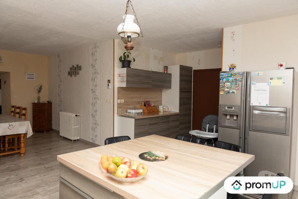 Vente Maison Deux-Sèvres Usseau - 79210 - Photos Vivastreet (V4873) Maison de 190m², 4 chambres, 800 m2 de terrain