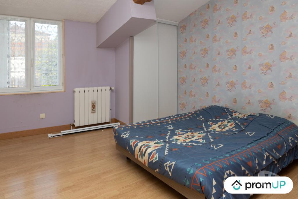 Vente Maison Deux-Sèvres Usseau - 79210 - Photos Vivastreet (V4873) Maison de 190m², 4 chambres, 800 m2 de terrain