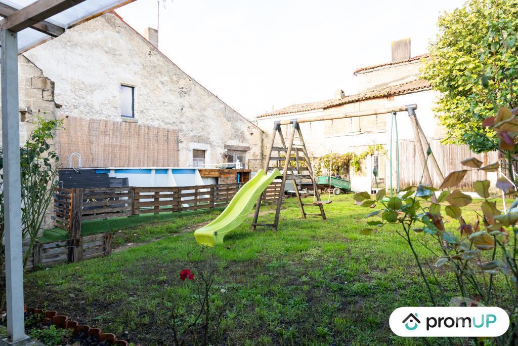 Vente Maison Deux-Sèvres Usseau - 79210 - Photos Vivastreet (V4873) Maison de 190m², 4 chambres, 800 m2 de terrain