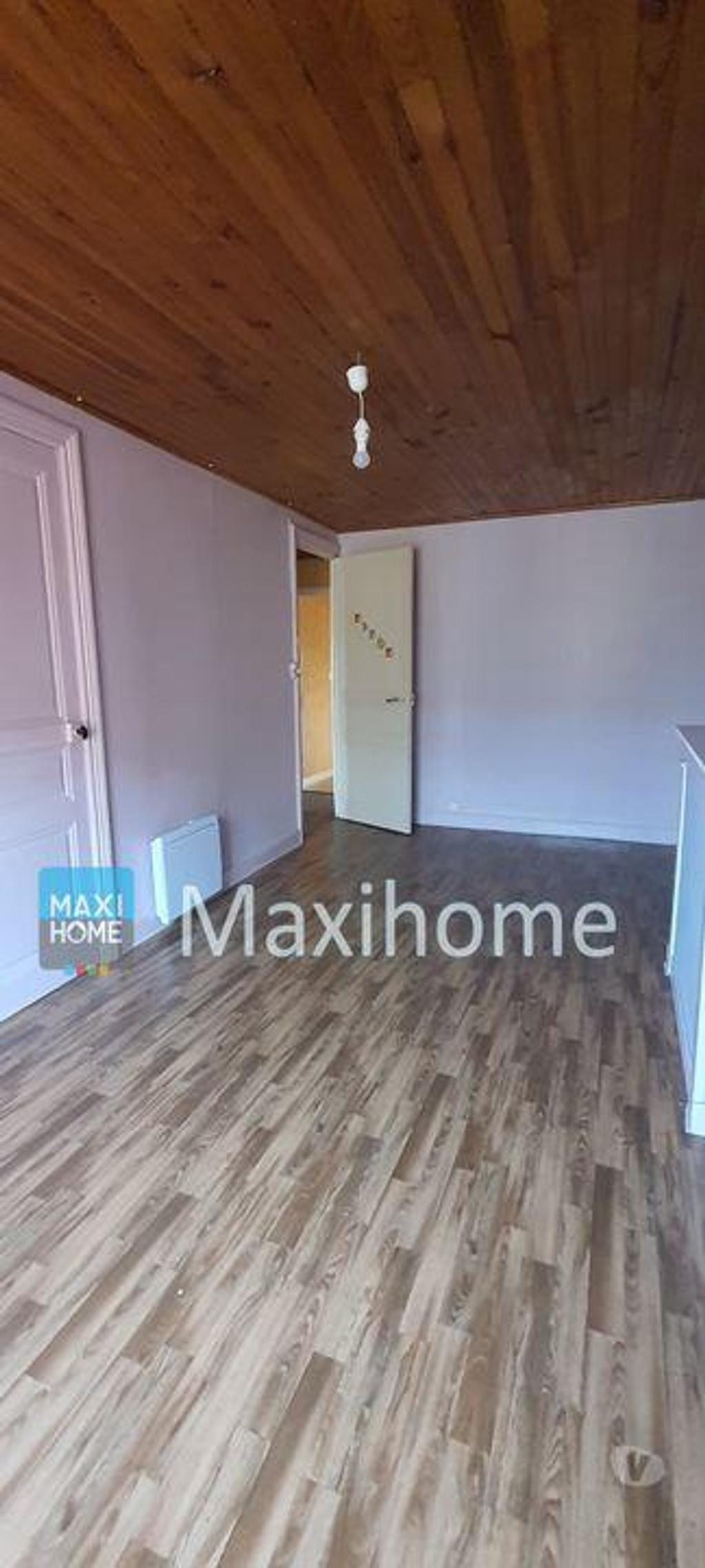 Vente Immeuble Haute-Loire Vorey - 43800 - Photos Vivastreet Ancien Commerce avec Potentiel à Vorey (220 m²)