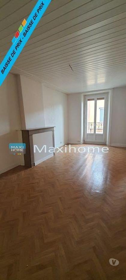 Vente Immeuble Vorey Haute-Loire - Photos Vivastreet Ancien Commerce avec Potentiel à Vorey (220 m²)