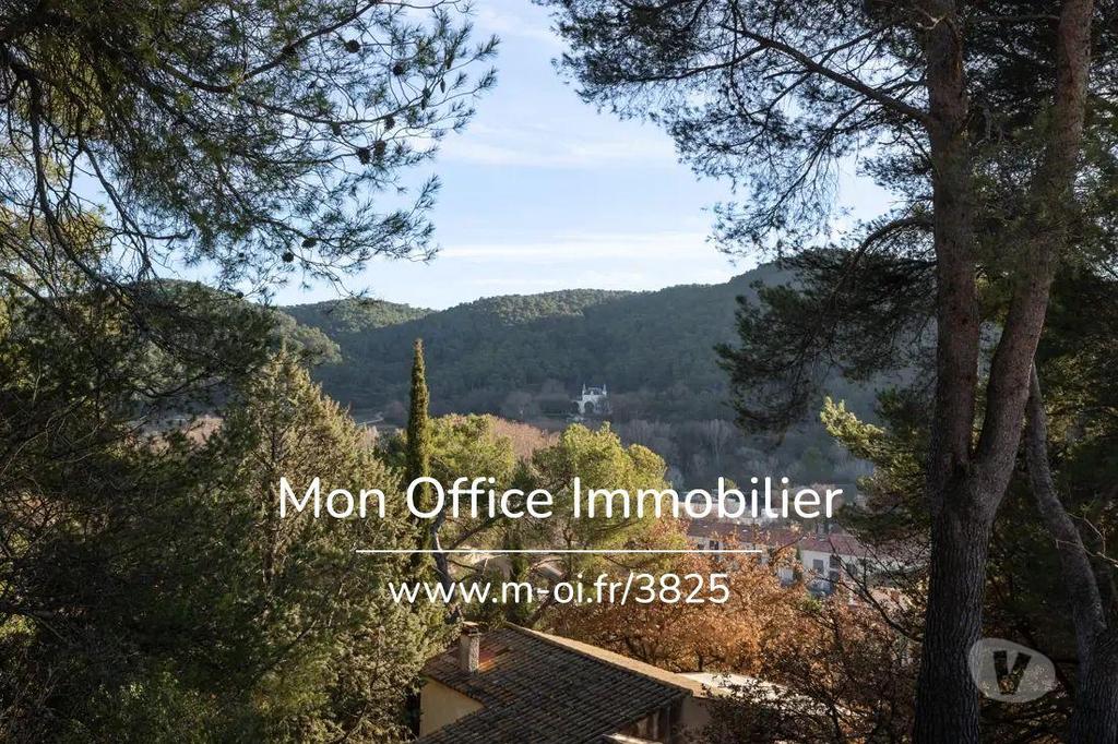 Vente Maison Bouches-du-Rhône Le Tholonet - 13100 - Photos Vivastreet (4765-ETH) Référence : 4765-ETH - Maison - T7 - 147m2 - À...